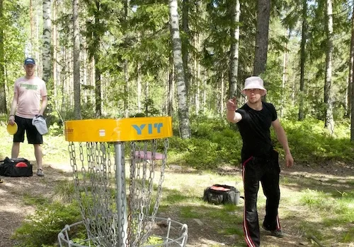 a frisbee golf park